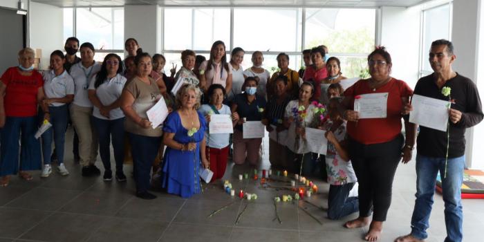 Sesión de autocuidado con víctimas de Villavicencio en uno de los auditorios de la Universidad de los Llanos   