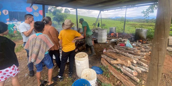 Estrategia “Entrelazando” en la inspección El Portal La Mono, del municipio de Belén de los Andaquíes para celebrar el día de la familia en el marco del plan de reparación colectiva de esta comunidad.  