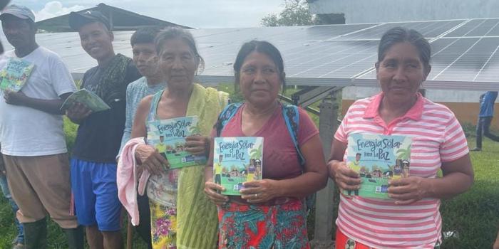 Indígenas víctimas en Unguía, primeros en recibir paneles solares Indígenas de Ungía favorecidos con reparación colectiva