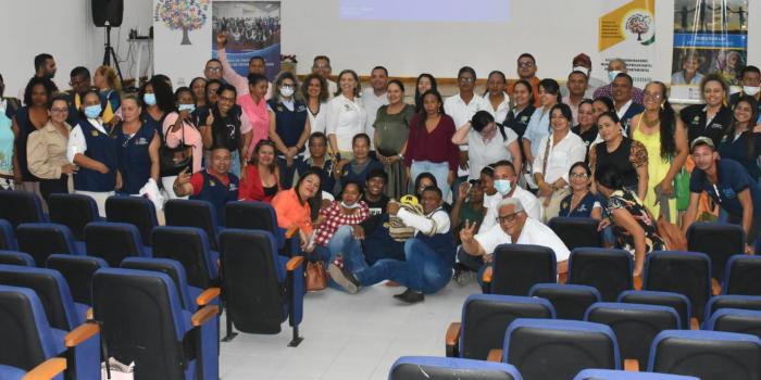 “La política pública debe formularse e implementarse con las víctimas”, directora territorial de la Unidad en Bolívar Entidades territoriales y organizaciones de víctimas en Bolívar socializan avances de la política