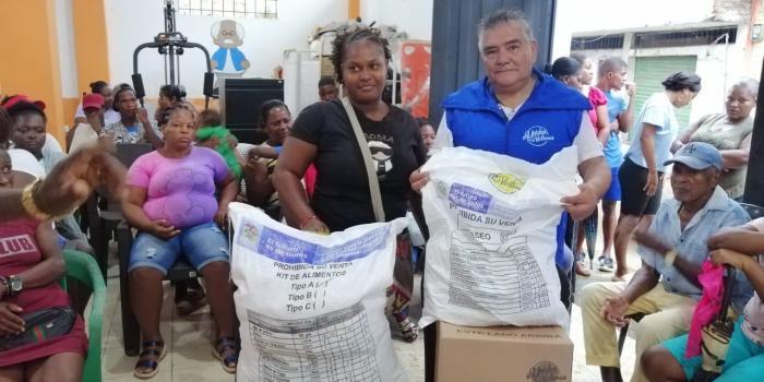 La unidad entrega ayuda humanitaria en Nariño y Cauca Entrega de ayudas humanitarias por parte de la Unidad para las Víctimas