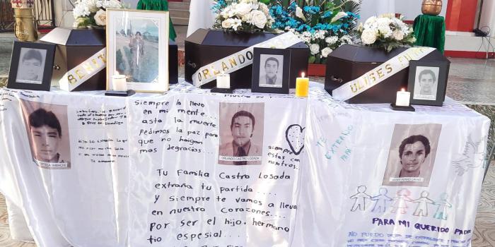 En la parroquia Sagrado Corazón de Belén de los Andaquíes tres familias recibieron a sus seres queridos desaparecidos.