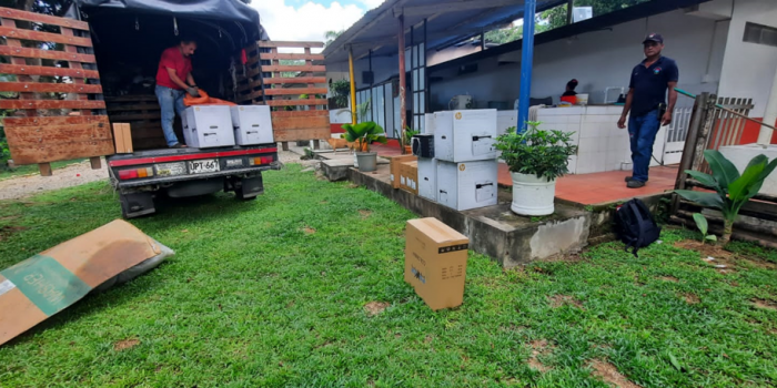 Entrega de elementos tecnológicos a diócesis de Arauca  Reparación Colectiva