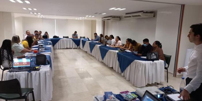 Funcionarios del Sur de Bolívar se capacitan en política pública de víctimas Jornada de formación a entes territoriales y ministerio público de la región del Sur de Bolívar.