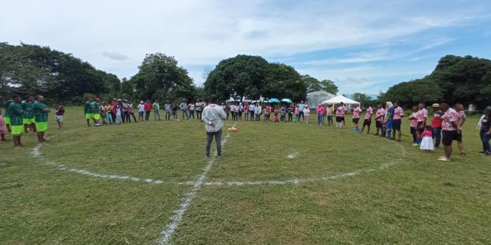 Limpieza y adecuación de una escuela de bachillerato en Caucasia