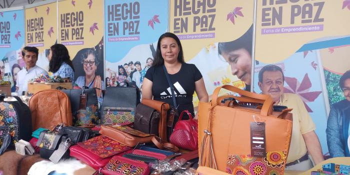 Emprendedores víctimas en Feria de Flores