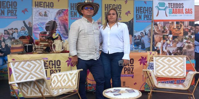 Emprendedores víctimas en Feria de Flores