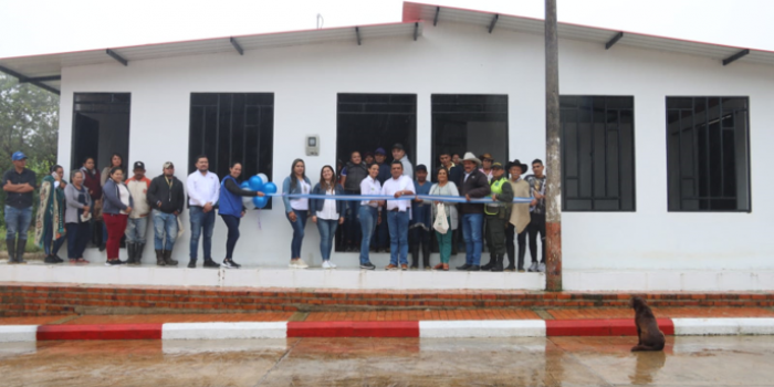 Víctimas beneficiadas con la entrega de salón comunal en Páez, Boyacá