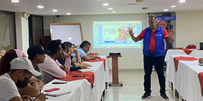 Encuentro de fortalecimiento de la gestión participativa de las víctimas en los Programas de Desarrollo con Enfoque Territorial (PDET) de la Subregión Sur de Bolívar (Yondó).