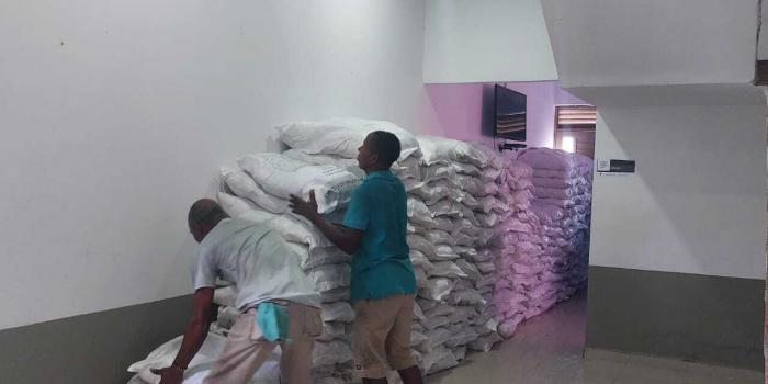 Unidad entregó Atención Humanitaria a más de 2 mil familias en Nariño Entrega de ayuda humanitaria en Nariño por desplazamientos.