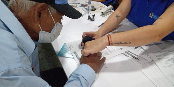Víctima en una de las jornadas de atención a víctimas en Antioquia