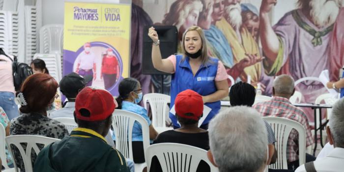 La Unidad orienta a víctimas tras entrega de sus indemnizaciones 