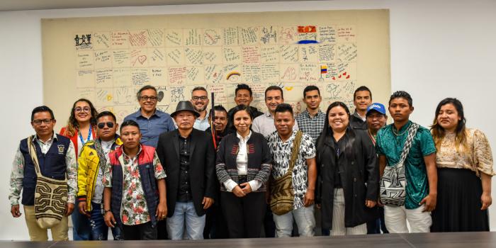 La Unidad logra acuerdo para retorno de comunidades indígenas asentadas en Bogotá de manera armónica se llevó a cabo el diálogo con lideres indígenas.