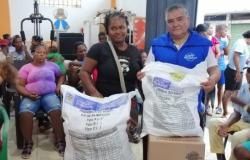 Entrega de ayudas humanitarias por parte de la Unidad para las Víctimas