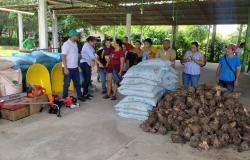 Entrega de insumos agropecuarios en Saravena.   