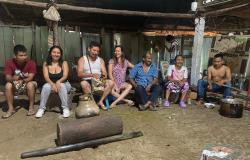 Paseo de olla a orillas del río Fragua Chorroso, donde la Unidad escuchó las propuestas de la comunidad jaeni diona. 