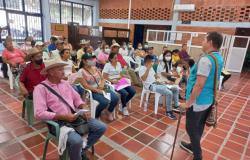 Víctimas de Magdalena Medio en jornadas de entregas de cartas de indemnización