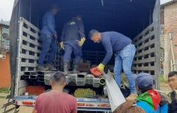 Entrega de materiales de construcción para la sede de Guardia del Resguardo de Tacueyó.