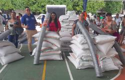 Mujeres campesinas reciben insumos para fortalecer proyectos productivos en La Montañita.